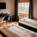 Brygge 3* Lodingen